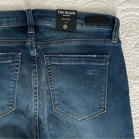 Blank NYC. Classic mid-rise skinny jeans. Size 28. - Picture 3 of 11